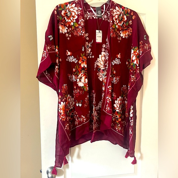 Vince Camuto Accessories - New! Vince Camuto Designer Kimono Wrap, Ruana Women’s OSFM